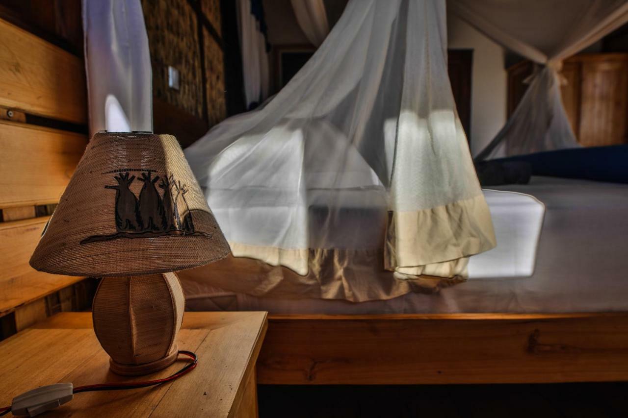 Cap Kimony Hotell Morondava Eksteriør bilde