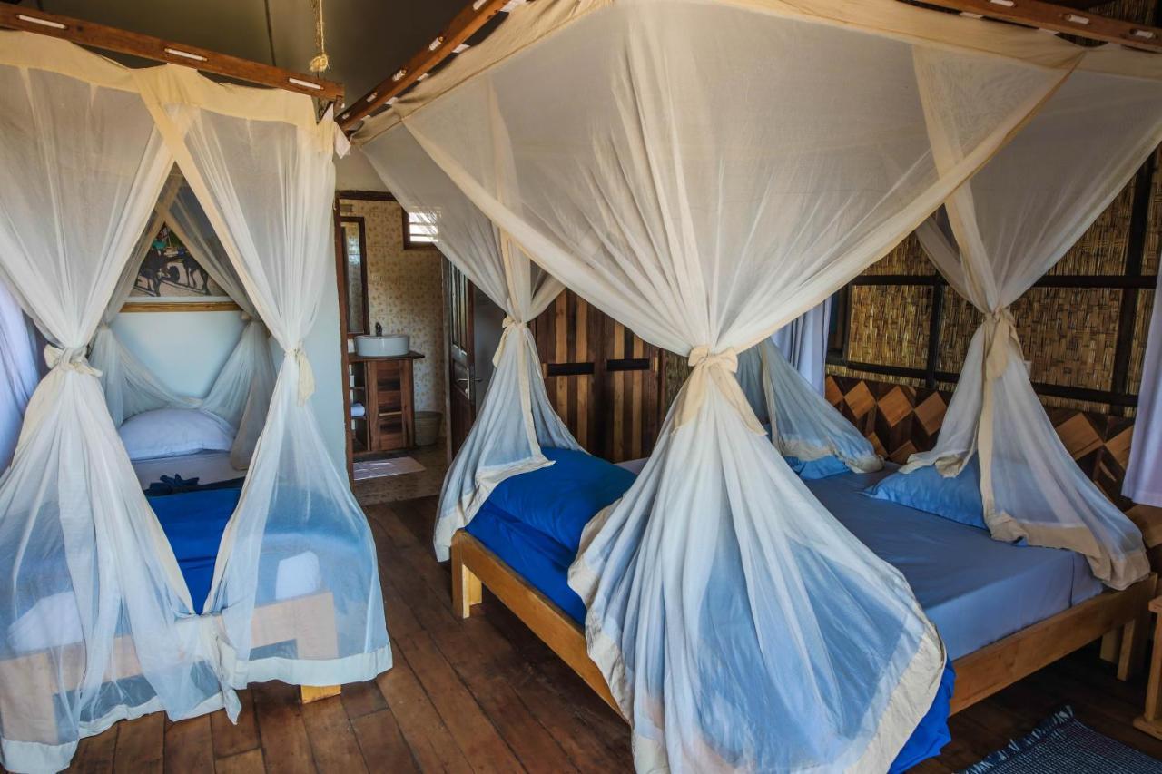 Cap Kimony Hotell Morondava Eksteriør bilde